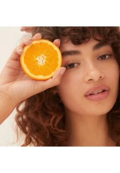 Cc Me Serum - Siero - Transparent -Vendite KORRES 01c408c9f86c4d59bc50f9ac83ffc890