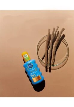 NIVEA Sun Protect & Bronze Spray Spf 20Crema Solare- Uomo Protezione Solare NIP34G003-S11 -Vendite KORRES 0704a8f3852a4111a9c3a76a5e558ec7