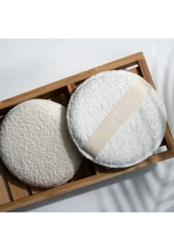 So Eco Body Exfoliating PadsAccessori Corpo E BagnoWhite Uomo Tool E Accessori 04S31J00X-S11 -Vendite KORRES 3a8b5a336fe849cf9ccbb3ae3c920688