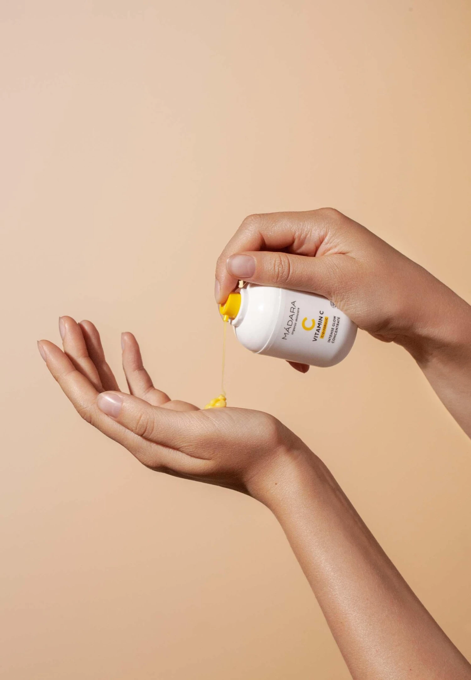 Vitamin C Intense Glow ConcentrateAnti-Aging- Uomo Cura Del Viso MMI34G00M-S11 6 Vitamin C Intense Glow ConcentrateAnti-Aging- Uomo Cura Del Viso MMI34G00M-S11 - immagine 4