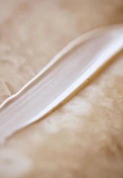 Weightless Sun Milk Spf20Crema Solare- Uomo Protezione Solare MMI34G026-S11 -Vendite KORRES 4d274ce098ec41f997dd3288b85b6047