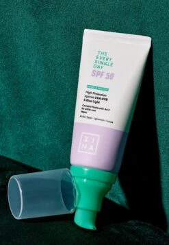 The Every Single Day Spf50Crema SolareMint Uomo Protezione Solare 3I034G000-M11 -Vendite KORRES 5940766e1e97455cb91ec19ca9c6eeab