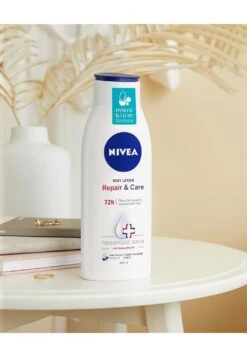 NIVEA Body Repair & Care Body LotionIdratante- Uomo Trattamenti Corpo NIP31G03J-S11 -Vendite KORRES 75467fc9052e4cad9fa5d9065f661068