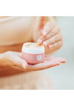 Self Tanning Face CreamAutoabbronzante- Uomo Protezione Solare MIY34G004-S11 -Vendite KORRES 87a802138cec484da2456f35bebba0f1