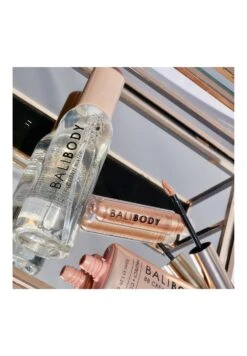 Bali BodyFace Tan WaterAutoabbronzante- Uomo Protezione Solare B7M31G002-A11 -Vendite KORRES 9a7efbb8110242bf9870797475569015