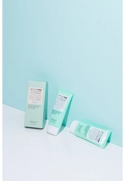 Air Fit Uv Defense Sun Cream Spf50 Pa++++Crema Solare- Uomo Protezione Solare BEP31G00C-A11 -Vendite KORRES 9b6aac67bfd94d0db0150ca9bb83d99f