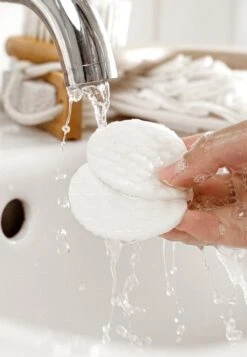 Lastround - Accessori Viso - Green -Vendite KORRES c0f46ac160f84a759f5334bfb1d208e8