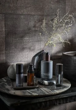 Rituals Homme 2-In-1 Beard Shampoo & ConditionerShampoo Da Barba- Uomo Rasatura RIG32G01A-S11 -Vendite KORRES d8a4971633f943af818d8d8105ec81c3