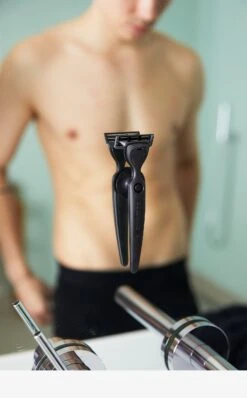 Boldking The KitRegular SkinRasoiBlack Uomo Tool E Accessori BJT32G008-Q11 -Vendite KORRES e9716b9e2ef24ac3976e4ecdfd6cbde6