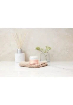 Tri-Active™ Lift & Firm Face, Neck And Décolleté BalmCrema Da Giorno- Uomo Cura Del Viso ESZ34G015-S11 9 Tri-Active™ Lift & Firm Face, Neck And Décolleté BalmCrema Da Giorno- Uomo Cura Del Viso ESZ34G015-S11 -Vendite KORRES f48be0c7fe8d437cbeed8f868c737d8b